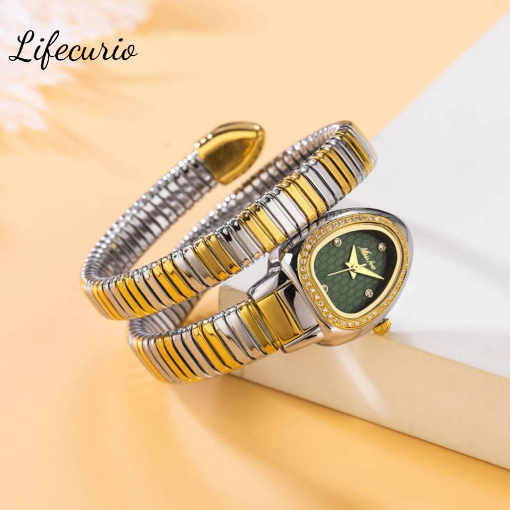 Emerald Serpentina Watch | Lifecurio